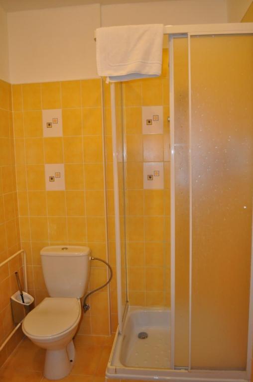 Sport Hotel Ostrov Trencin Quarto foto